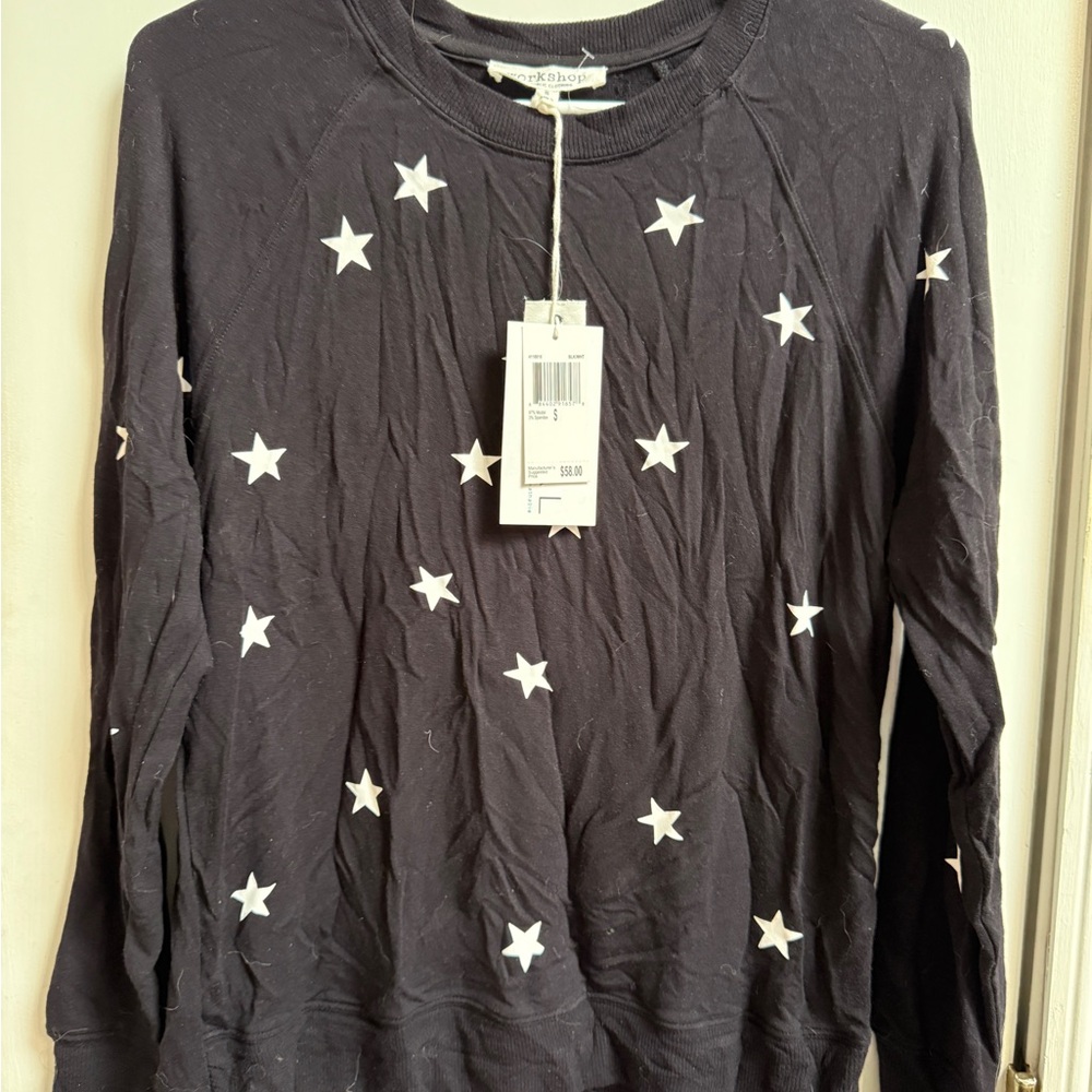Black Star Print Sweatshirt thin fabric